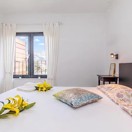 Sapore Di Mare With Shared Pool Appartement